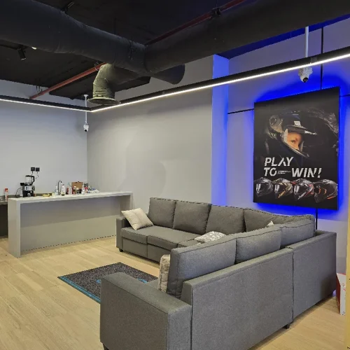 4ceae682-f34d-4ceb-9b76-d325cf7c5f5f